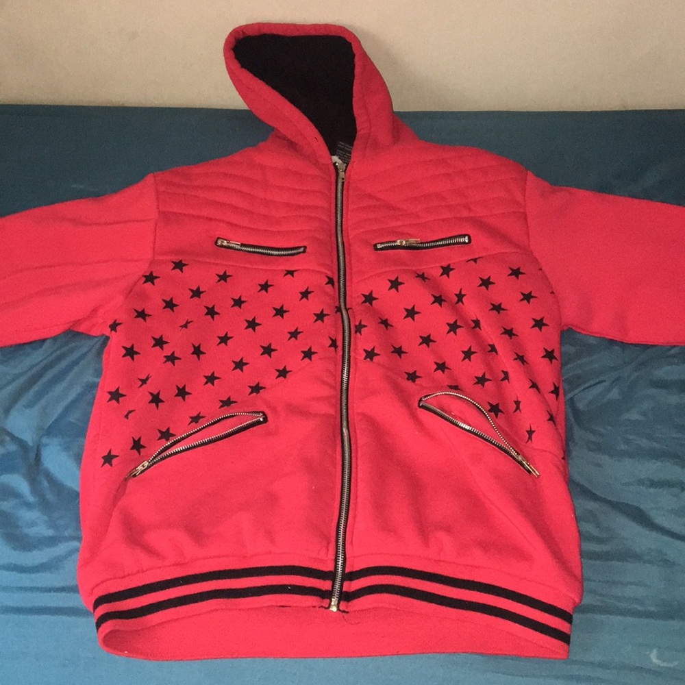 A pug Jacket with 3 functional pockets, brand new